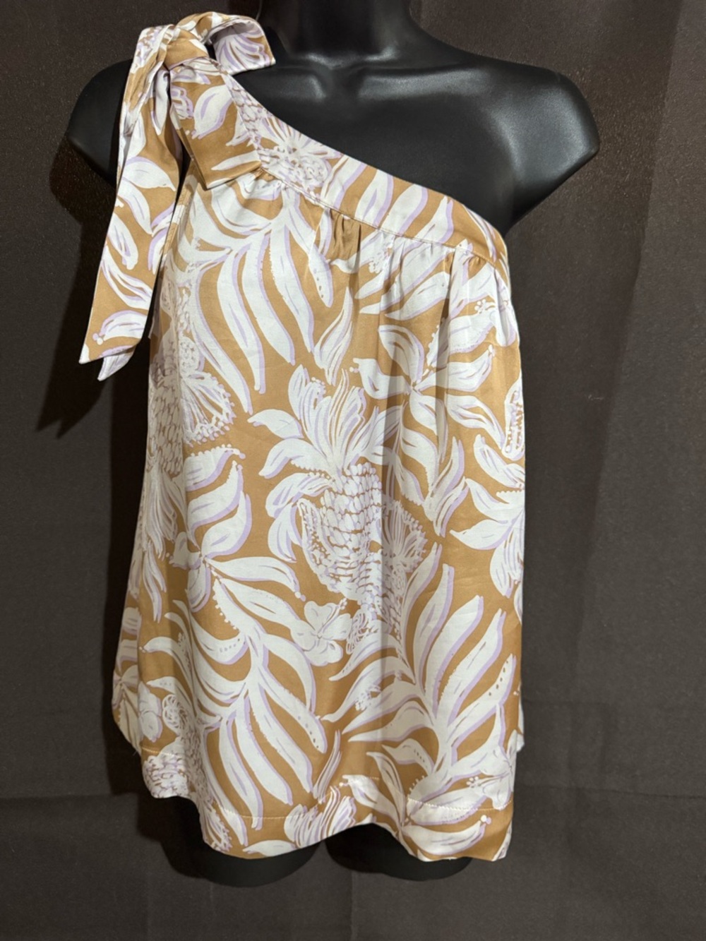 Lilly Pulitzer One-Shoulder Tie Blouse in Tan and White Floral Print